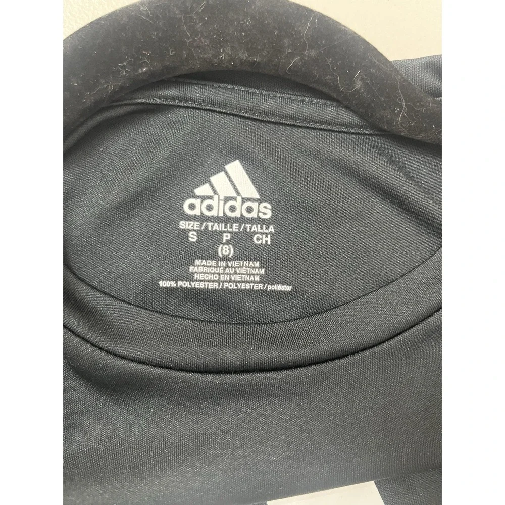 Boy's,‎ Size Small 8 black/white, Adidas shirt. D66
